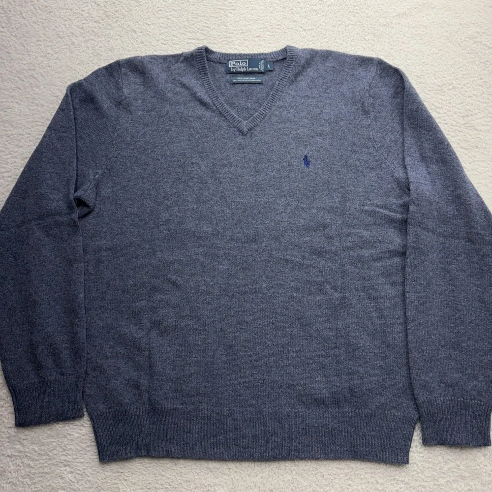 Polo Ralph Lauren Mens Blue Gray 100% Lambswool V-Neck Sweater‎ Size Large 8491